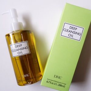 DHC Deep Cleansing Oil